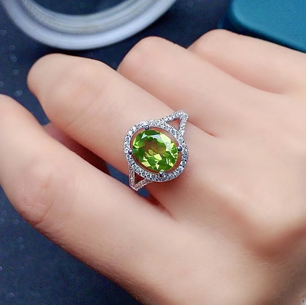 

7mm*9mm 2ct VVS Grade Natural Peridot Ring for Party Solid 925 Silver Peridot Silver Ring Brithday Gift for Woman