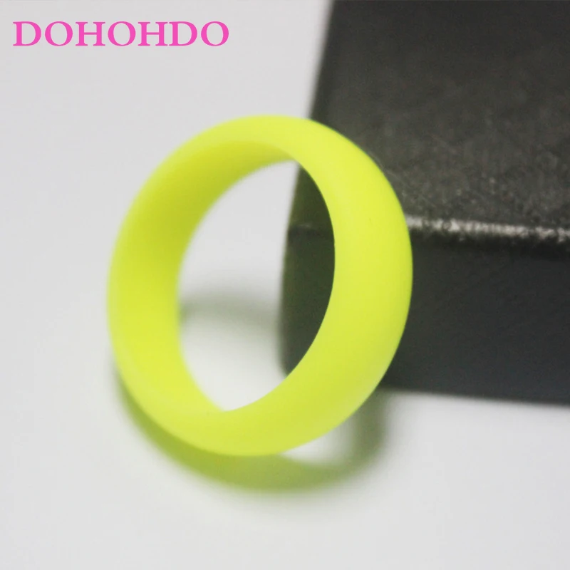 DOHOHDO 8mm Silicone Rubber Wedding Bands For Men Women Rings Black White Color Casual Silicone Finger Ring Anel Wedding Rings Couple Rings