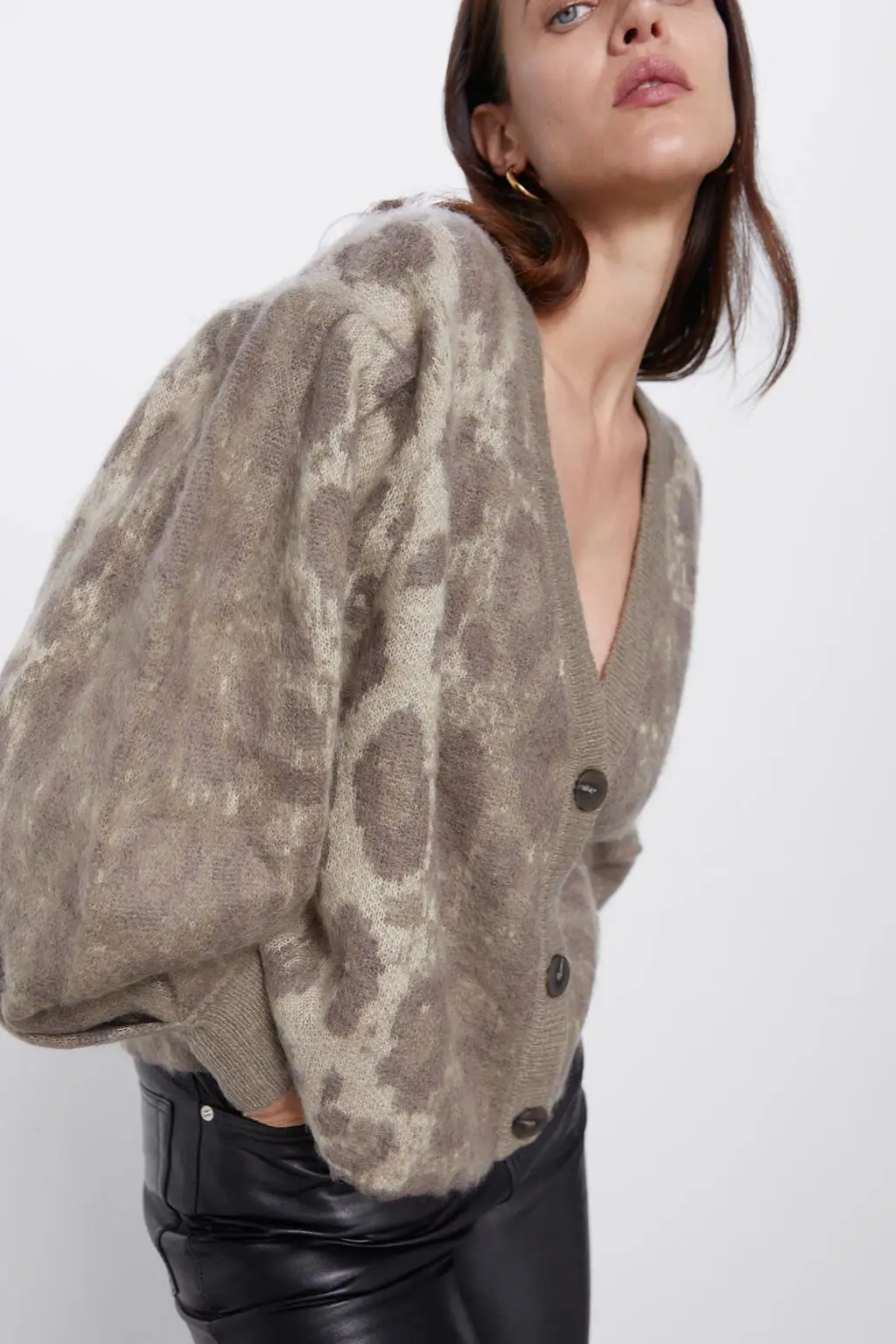 ZA женские кардиганы Новая мода v-образным вырезом с леопардовым принтом на одной пуговице толстое вязаное пальто femme Серый свободный свитер Топ