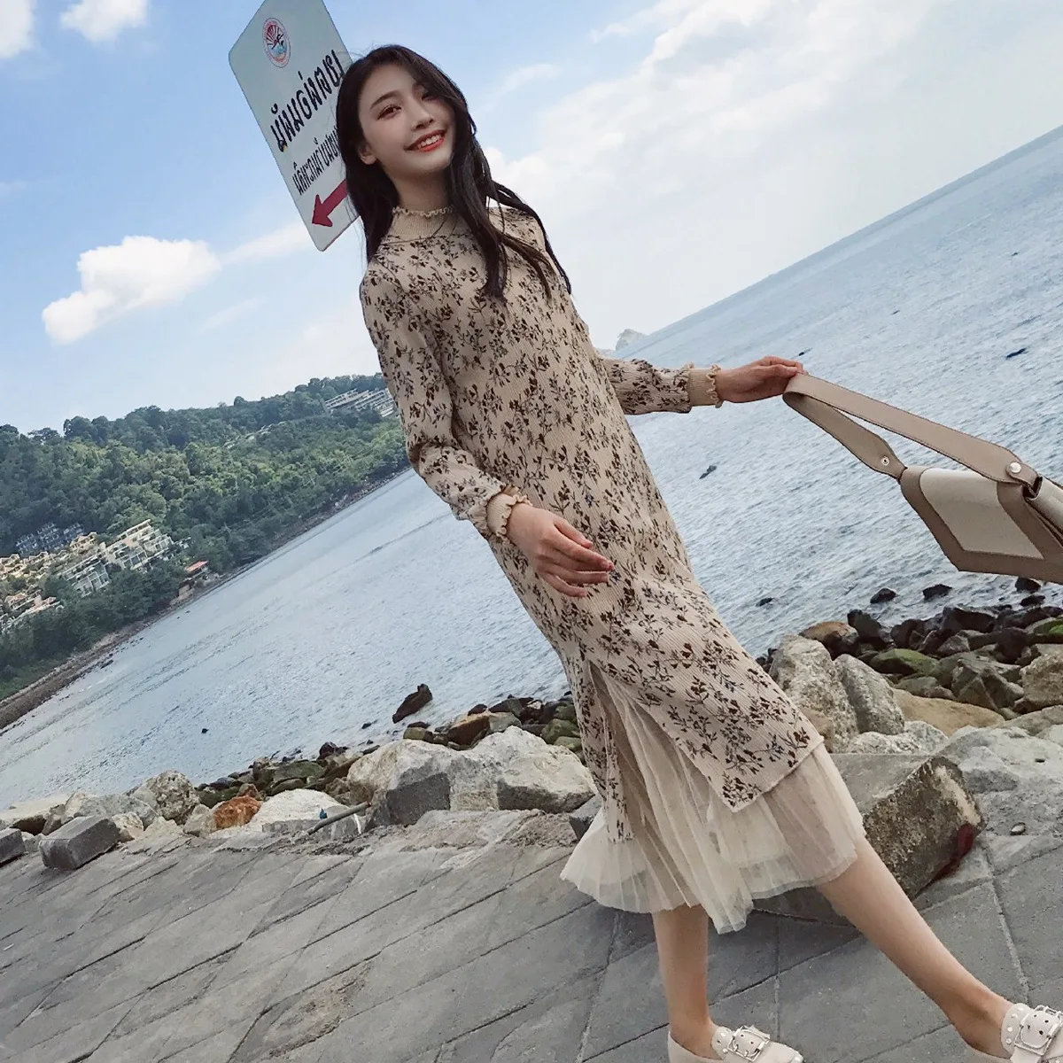 

Photo Shoot Small Floral Printed Half-Turtle-Neck Long Dress Ladies' Ol Gauze Joint Slit Petal Sleeve Fishtail Skirt