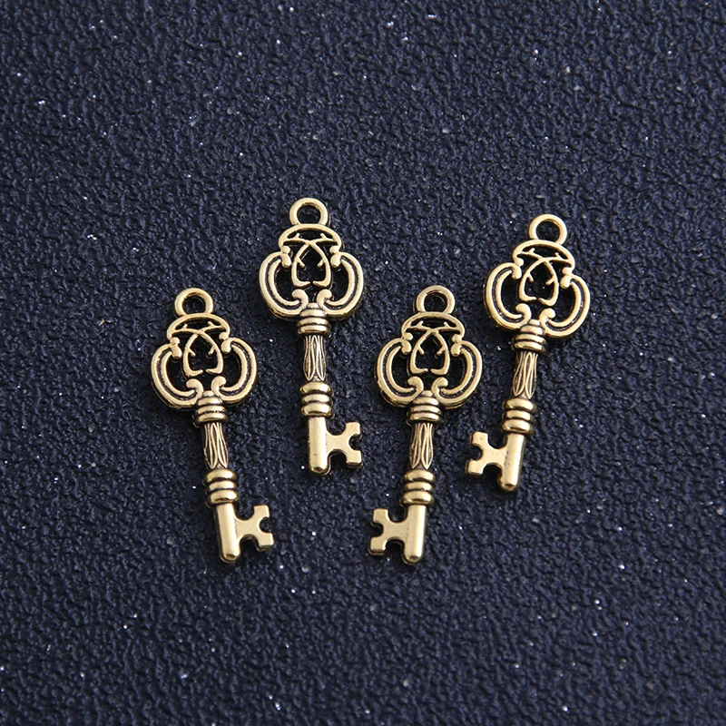 24pcs/lot 10*28mm 3 Color Vintage Metal Alloy Keys Jewelry Charms Jewelry Pendant Fit Jewelry Making Pendants