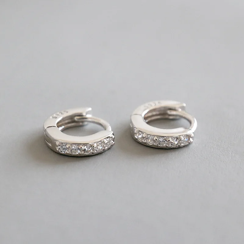 

Real 925 Sterling Silver Earrings 2019 Gorgeous Cubic Zirconia Small Earrings For Women Party Stud Earrings 925 Silver Jewelry