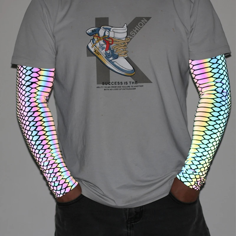 Sports Men Colorful Reflective Sleeves Techwear Sunscreen Cycling Basketball Arm Warmers Breathable Reflect Light Oversleeve,sun protection arm sleeves