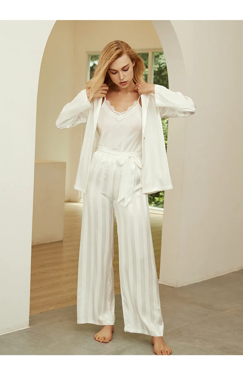 20859741707_1560037519