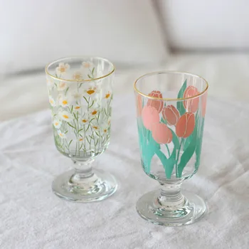 

4Styles Classical Love Carrying 280ml Wine Glass Cup Gold Short Foot Cup Chrysanthemum Plants Whiskey Vodka Taste Glass Set