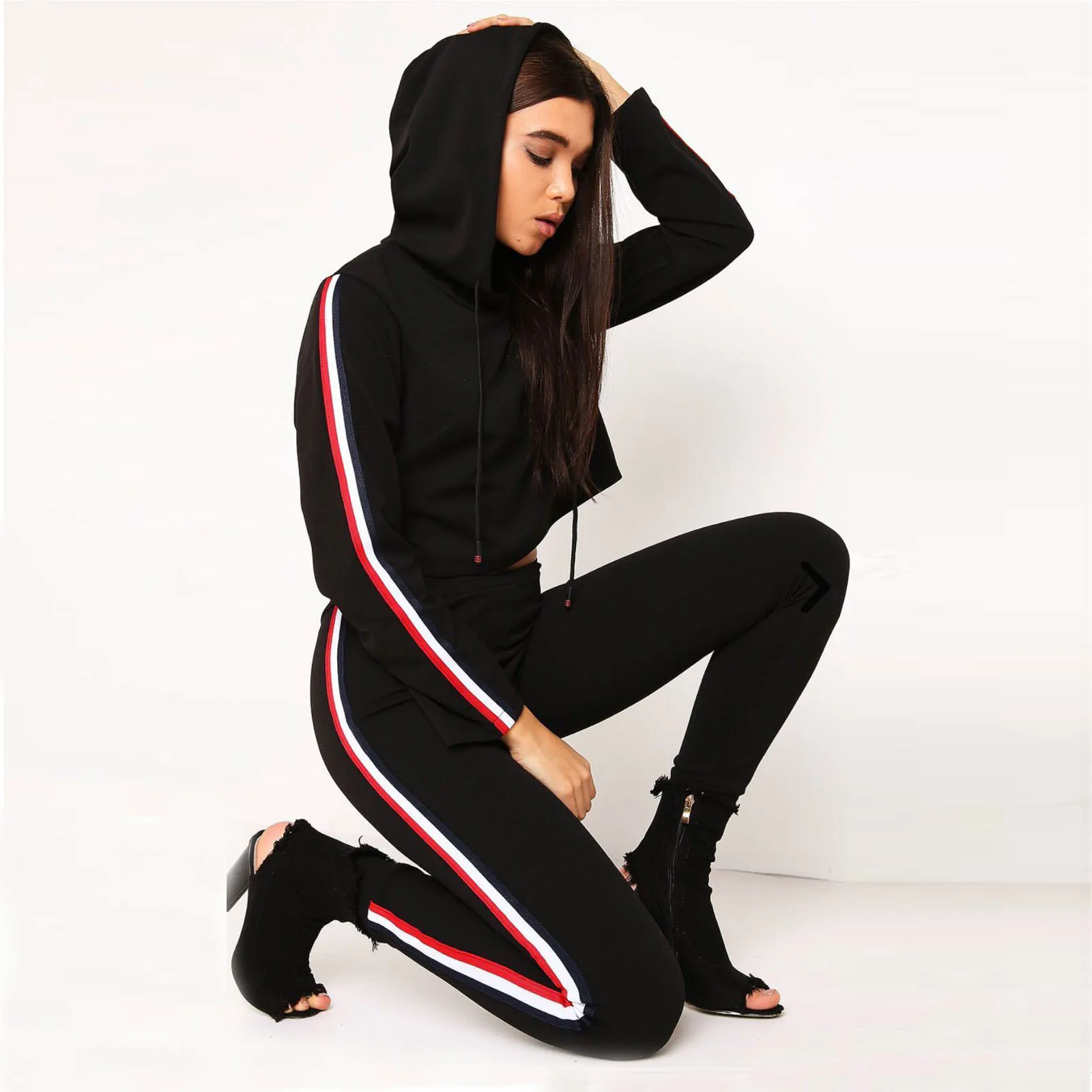 Женский осенний комплект из двух предметов теплые худи и штаны спортивный костюм