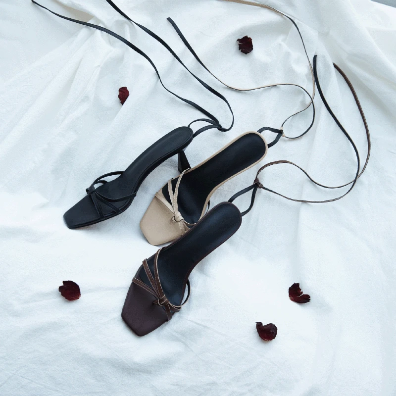

2019 Summer New Style Korean-style Fashion Thin Drawstring Cross Straps Semi-high Heeled Sandals Retro Sexy Flip-flop yi xing ge