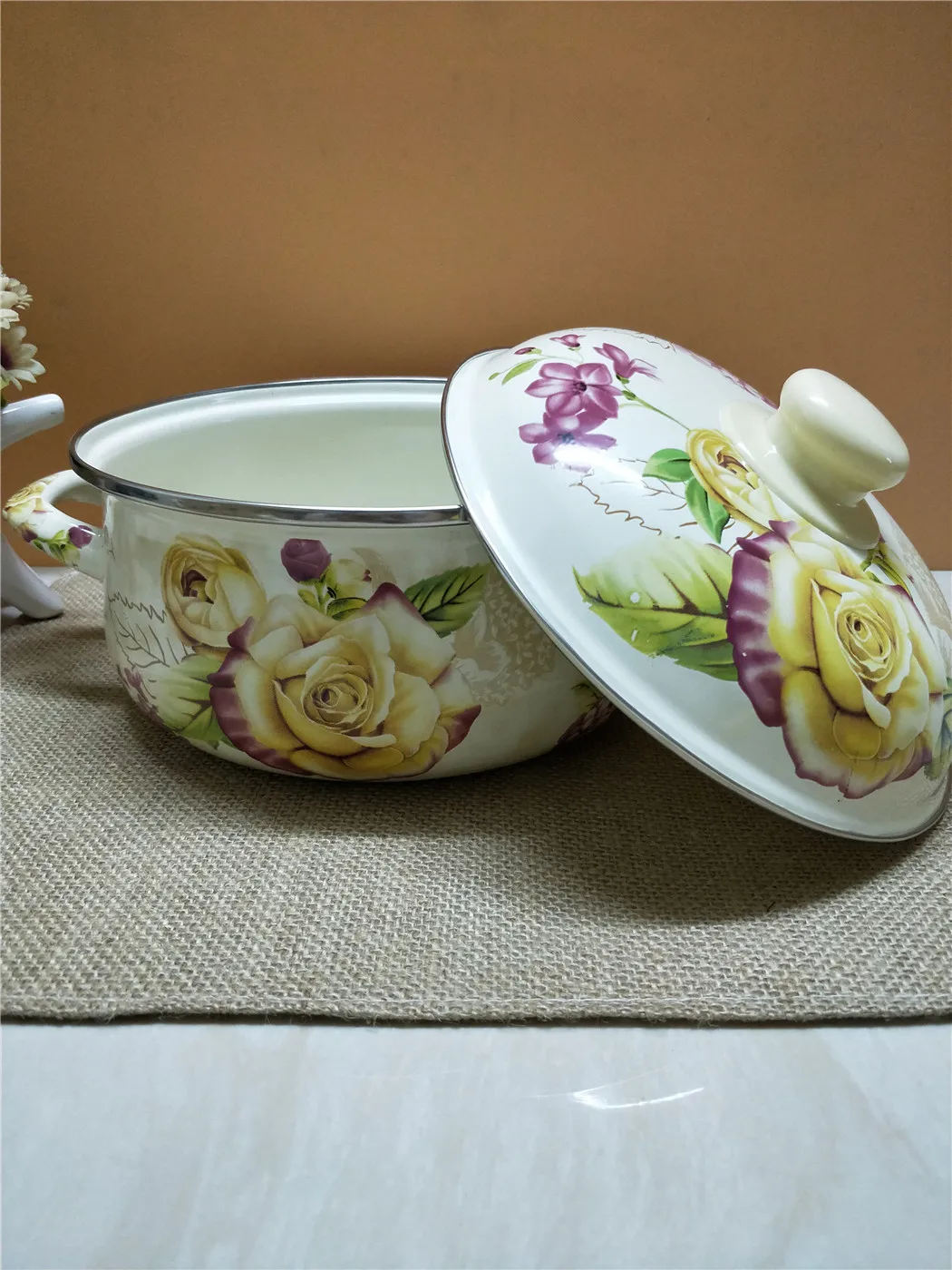 Керамическая эмаль цветок 5 суповых горшков сковорода розы с крышкой роспись общего назначения кухонная посуда набор мыла горшки для приготовления пищи горшки