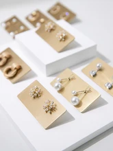  Minimalist Stud Earrings Display Holder Metal Sheet Nail Piercing Jewelry Exhibition Stand Card Ear Studs Storage Rack Organizer 