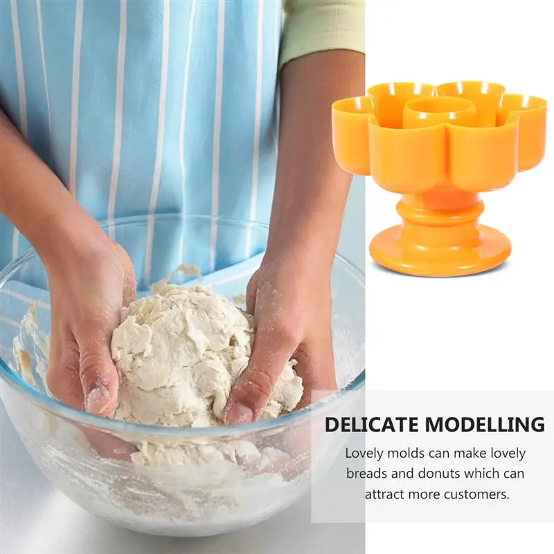 4Pcs Plastic Donuts Molds Creative Baking Tool Set Bakewares for Bakery (Yellow)