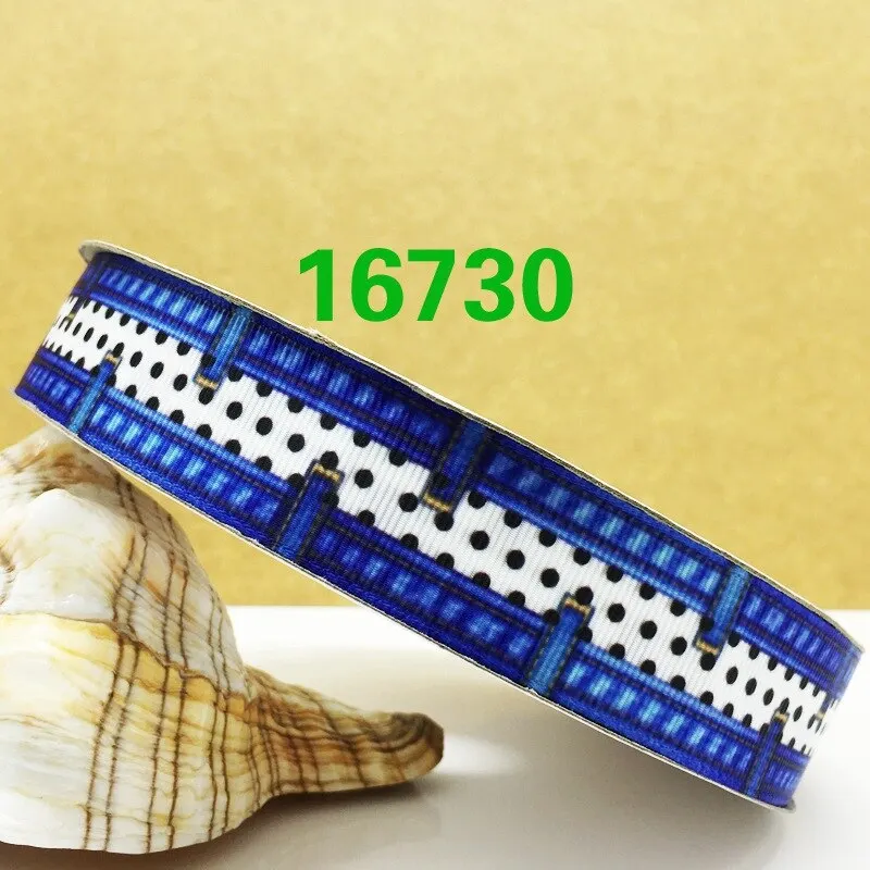 Free shipping 50 yard Christmas printed grosgrain ribbon 16581 - Цвет: 16730