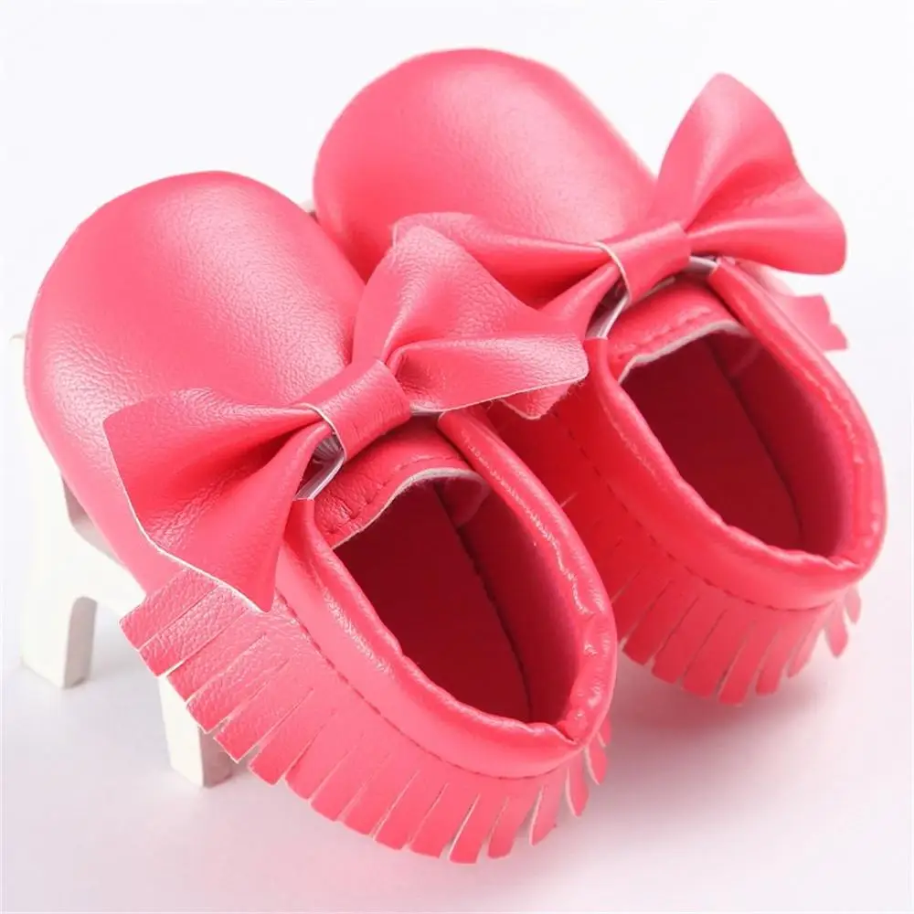 НОВАЯ РОЖДЕСТВЕНСКАЯ обувь с блестками для новорожденных и маленьких девочек; обувь с кисточками и бантиком; нескользящие кроссовки для детей 0-24 месяцев - Цвет: Baby Bow Shoes-A