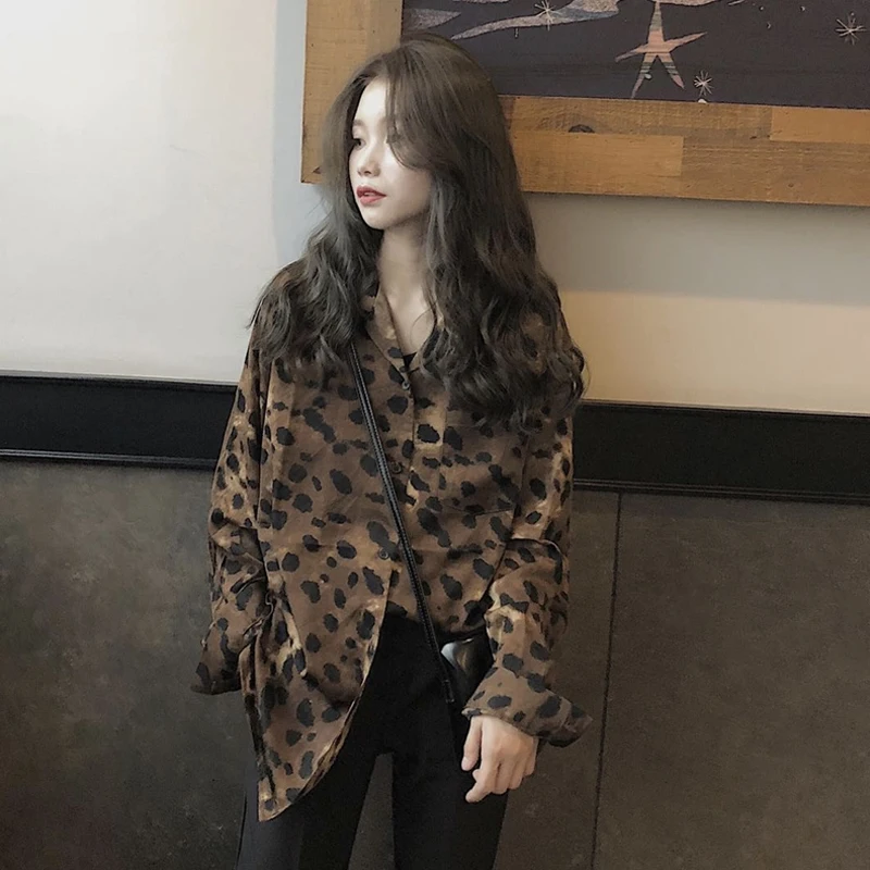 Корейский стиль блузки леопардовая женская одежда Шифоновые Топы свободные moda