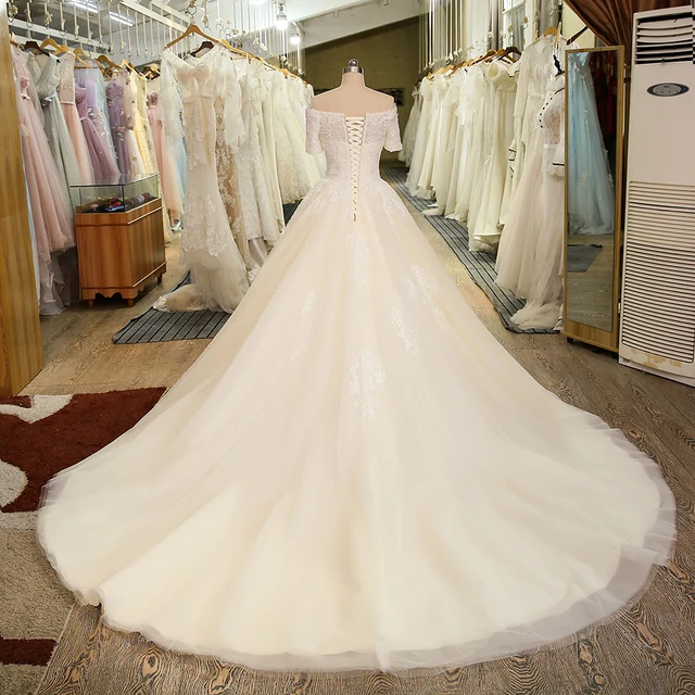SL-6 Charming Short Sleeve Wedding Gowns Tulle Lace Appliques Vintage Boho Boat Neck Wedding Dress bridal gown suknie slubne 2