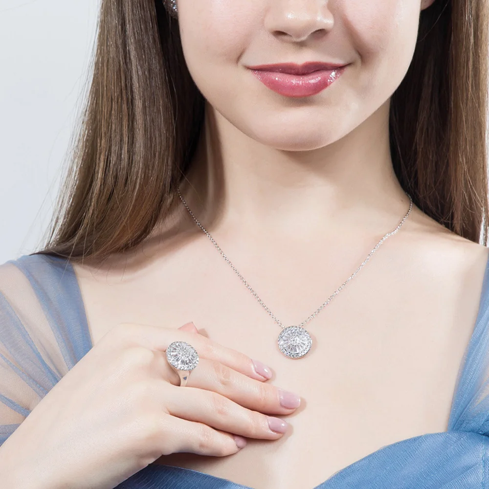ThreeGraces Новая мода Серебряный цвет белый кубический цирконий кристалл большие круглые обручальные кольца для женщин RG068