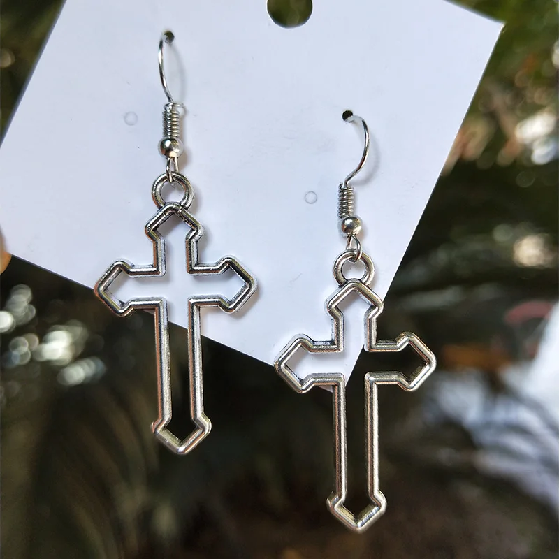 Drop Earrings Creative Funny Ancient Silver Color Handcuffs Blade Gun Drop Earrings For Women Punk Simple Metal Style Gothic Jewelry