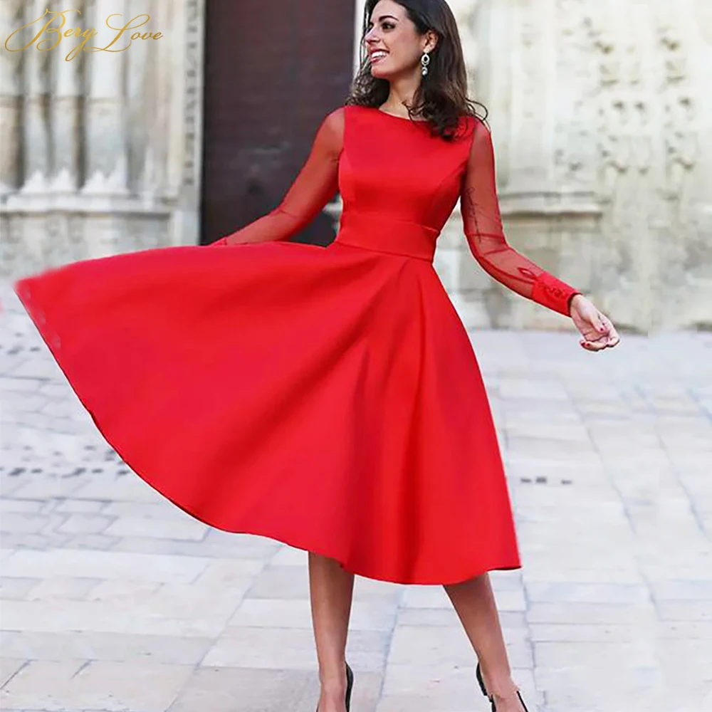 

Red A Line Short Evening Dress 2020 Long Sleeve Scoop Neck Simple Prom Party Gowns Sexy Open Back Knee Length Formal Woman Dress