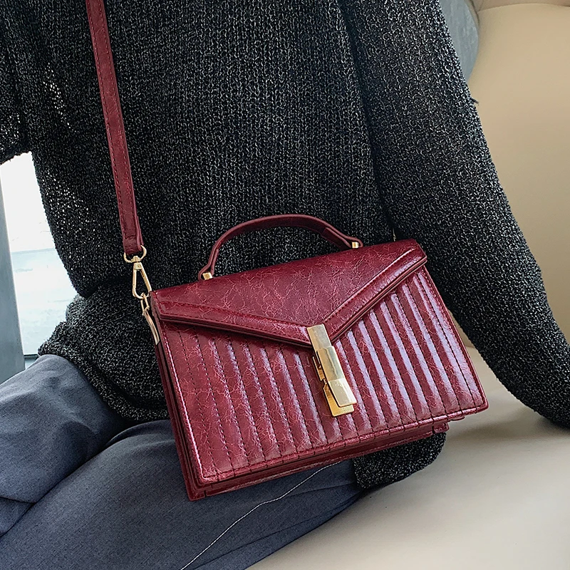 

Vintage Fashion Female Tote Crossbody bag 2019 New High Quality PU Leather Women's Designer Handbag Lock Shoulder Messenger Bag