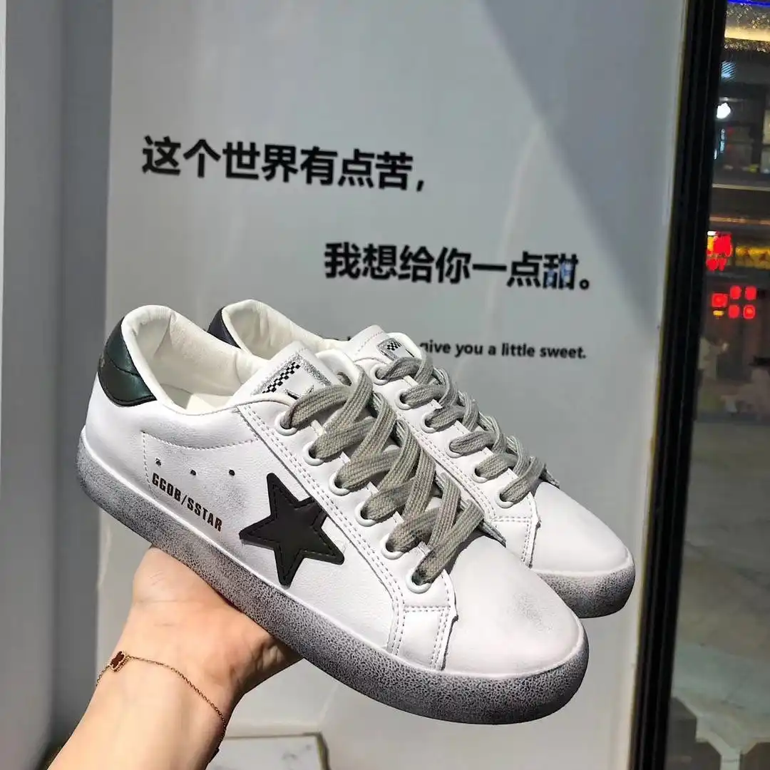 2021 Neue Casual Kleine Weisse Schuhe Fruhjahr Flache Frauen Schuhe Starry Sky Schmutzige Schuhe Mode Reflektierende Einzelnen Schuhe Manner Der Schuhe Vulkanisierte Damenschuhe Aliexpress