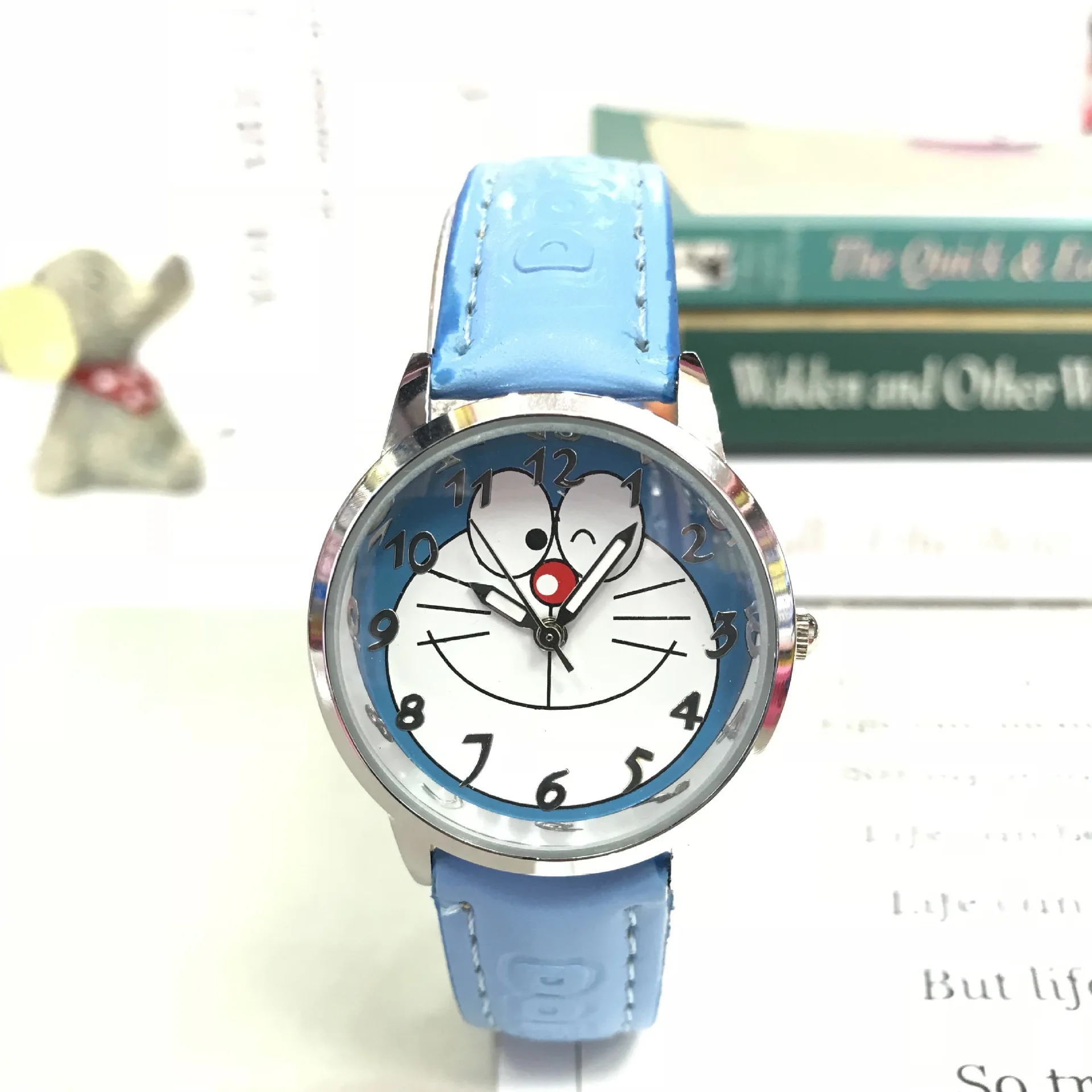 Doraemon Tinkerbell Doraemon Waterproof Children's Cartoon Boy Student Belt Quartz Watch kids watch watch for kids children afbeelding