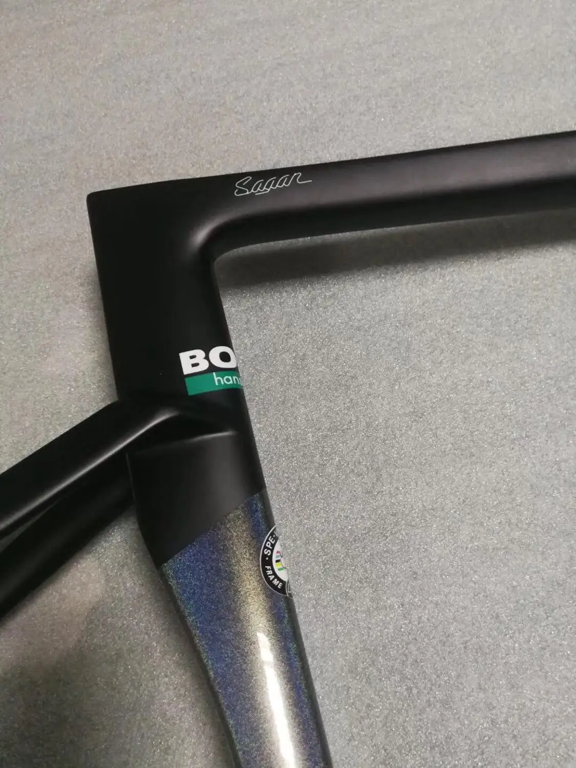 

sagan color bike frame 2020 style cheap carbon frame in bicycle T1100 framework in bike with UCI logo made in taiwan in stock