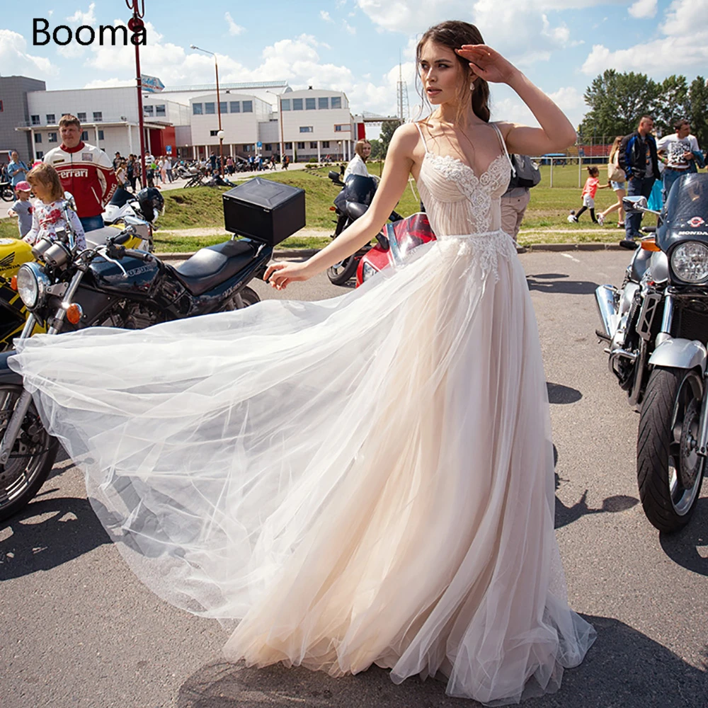 

Booma Princess Beach Wedding Dresses Sweetheart Spaghetti Straps Bride Dresses Appliques Pleated Tulle Lace Up Bridal Gowns