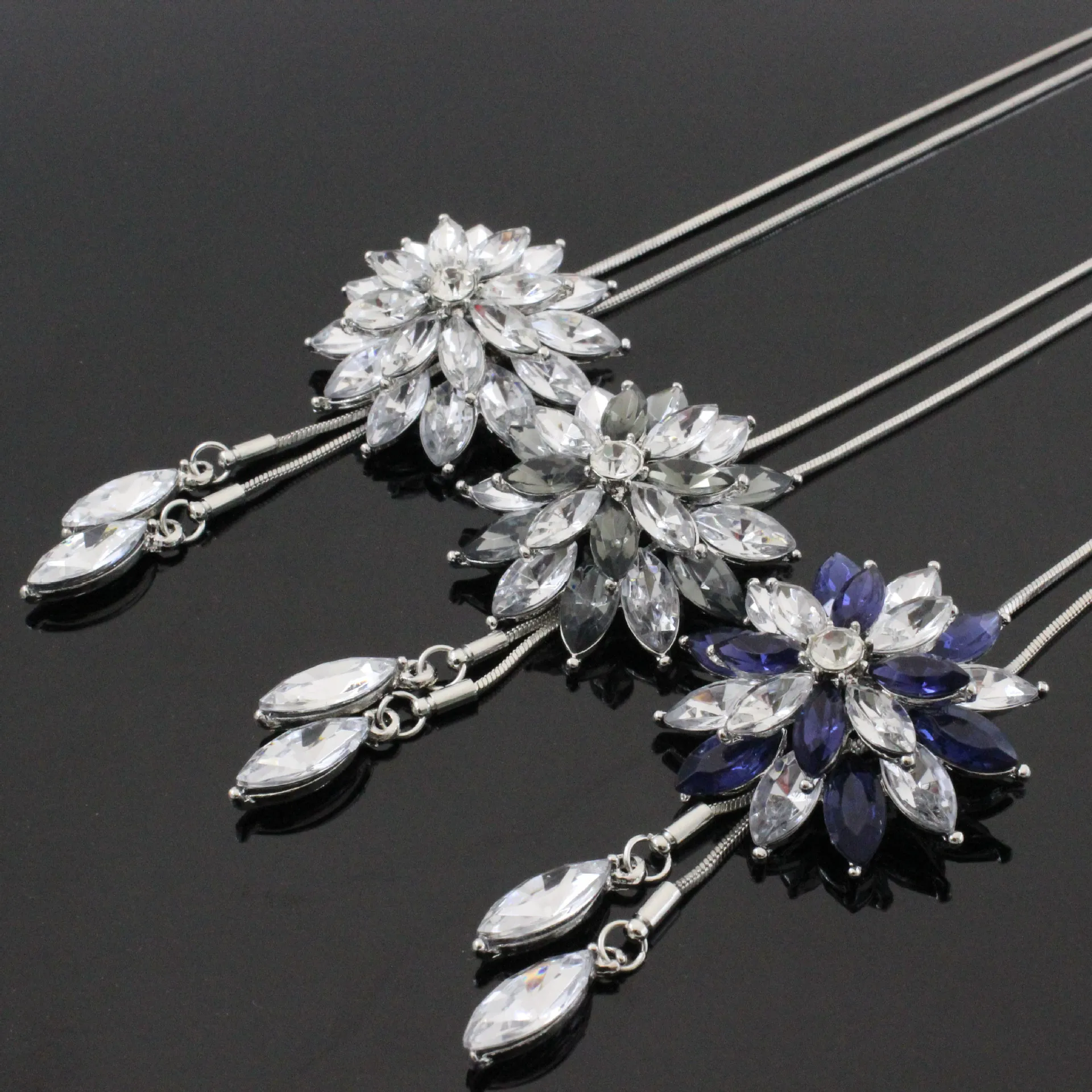 Europe And America New Style EBay Versatile Lotus Double Layer Crystal Flower Necklace Sweater Chain