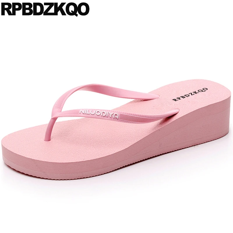 Zapatillas de mujer, sandalias de cuña baja, zapatos planos de goma con 5 letras, chanclas de verano, productos más - AliExpress