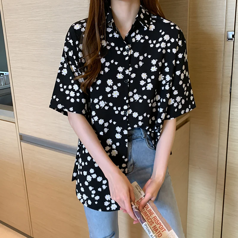 White Blouse Short Sleeve Casual Sunflower Print Blouse Turn Down Collar Lady Office Shirt Casual Loose Tops Plus Size Blusas