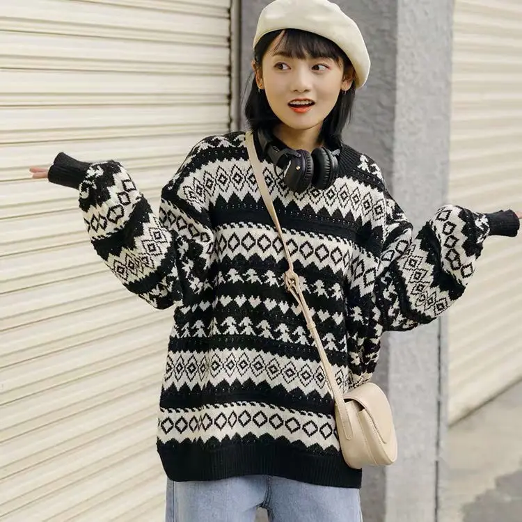 Sweater Image 8