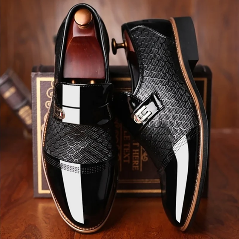 Men Shoes Leather Embossing Classic Fashion Luxury Wear-resistant Non Slip