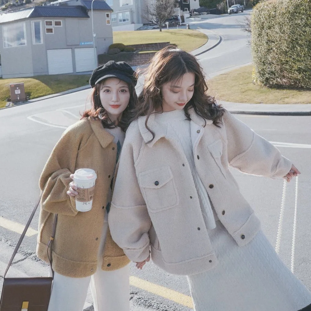 Photo Shoot Main Push INS Sweet Lambs Wool Off-white Loose-Fit Fold-down Collar Single Breasted Short-height Best Friend? Coat W
