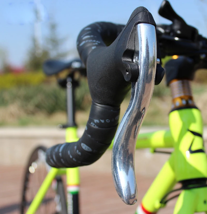 Cheap 700C Aluminum road bike 21 27 30 speed bend double disc brakes sports bike student bicycle High quality bicycles for adults 7 Cheap 700C Aluminum road bike 21 27 30 speed bend double disc brakes sports bike student bicycle High quality bicycles for adults 7