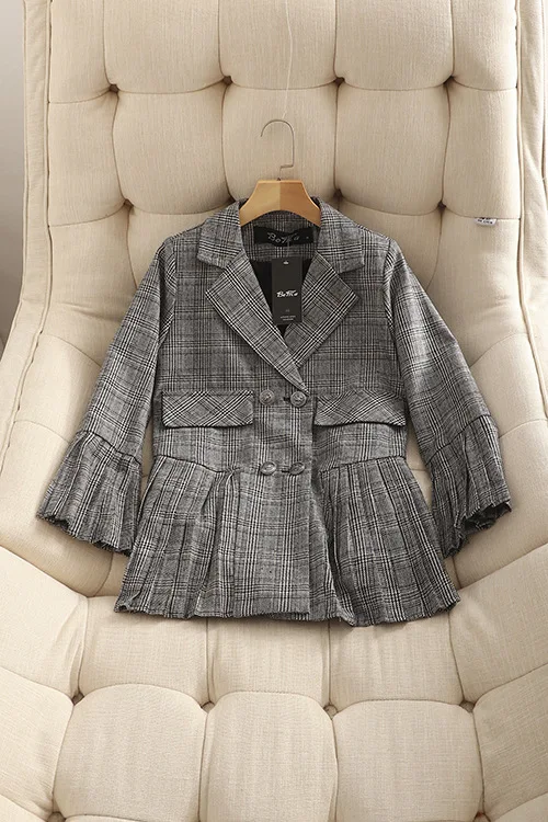 

Wt117 Spring Korean-style Wind Elegant Pleated Bell Sleeve Pattern Suit Jacket Women's Fashion Loose-Fit Leisure Suit