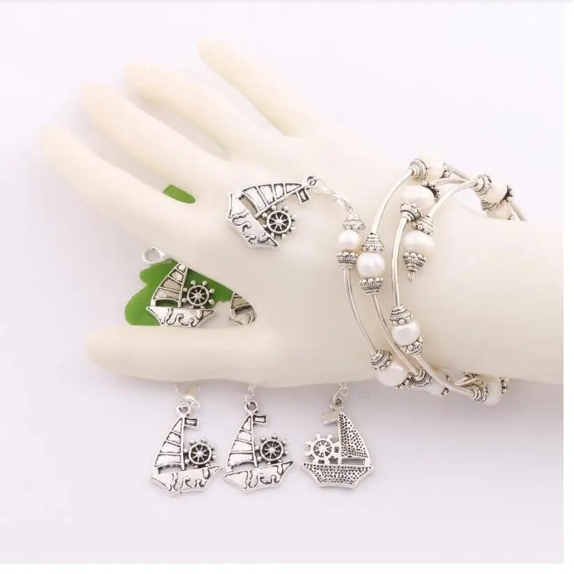 20160916141764156415