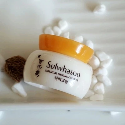 Корейский cosmeti SULWHASOO анти лечение от прыщей, отбеливание увлажняющий крем для лица+ Сыворотка для лица 2 шт. уход за кожей лица набор