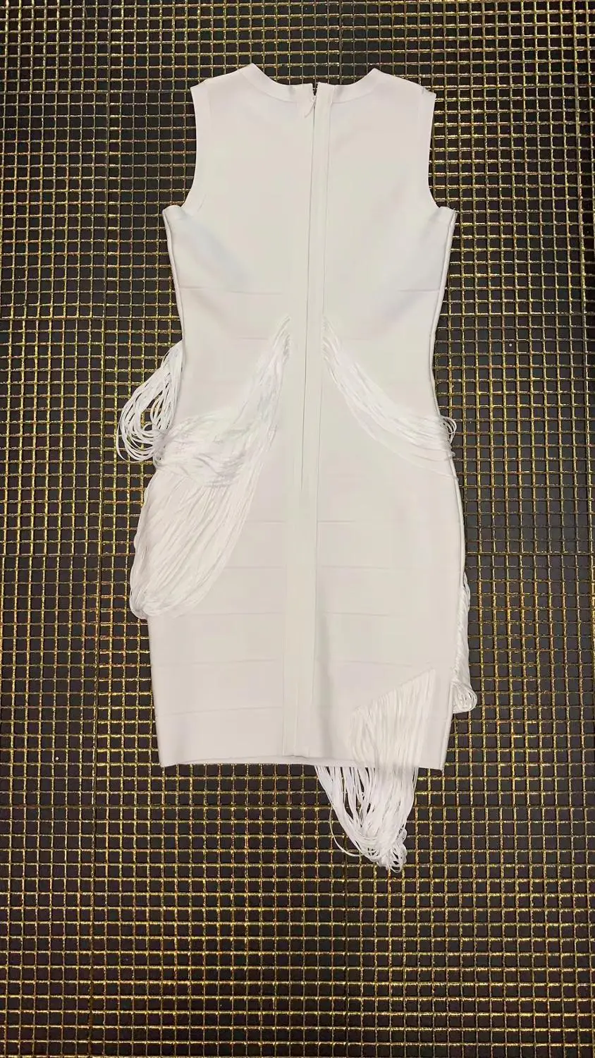 Vestidos Для женщин сексуальная майка с кисточками из искусственного шёлка белое Бандажное платье Дизайнерские Мини Вечерние платья