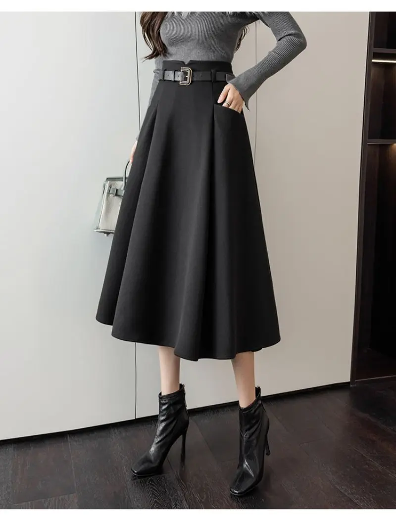 High waist skirt female 2021 autumn and winter new style solid color retro mid-length large swing A-line woolen skirt with belt white pleated skirt