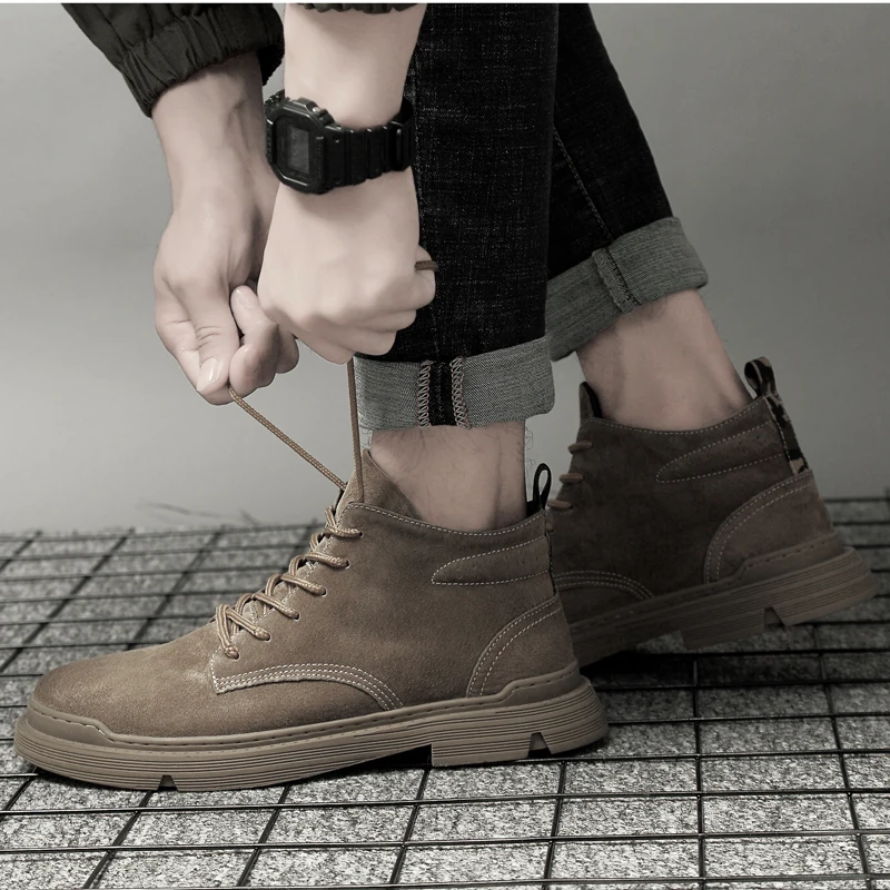 Men Boots Cattle Suede Comfortable Autumn and Winter Low To Help The New Fashion British Style Men's Martin Boots