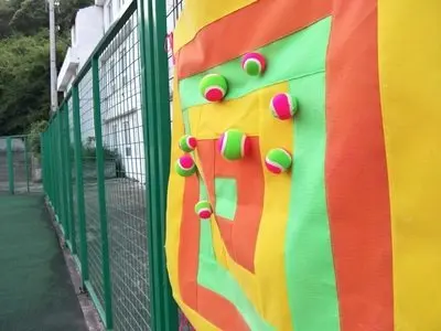 Suzakoo Dart Backboards Dart оборудование Десять маленьких липких шариков один набор квадратных Dartboard игра для детей взрослых метание цель P