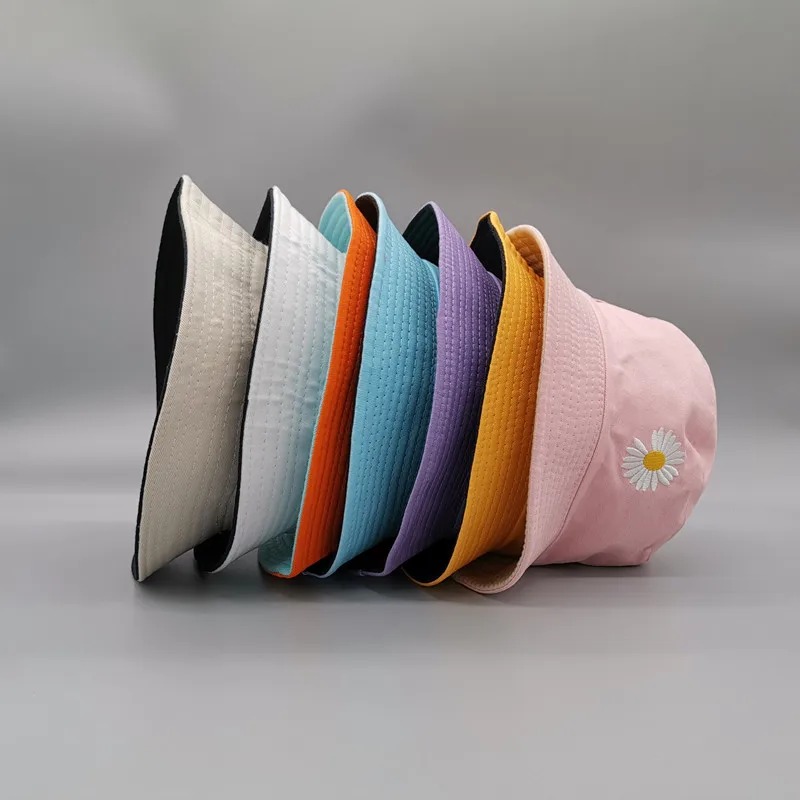 Double-side Unisex Harajuku Bucket Hat Fishing Outdoor Cap women Bucket fishing Hats Sunscreen Daisy embroidery fisherman hat