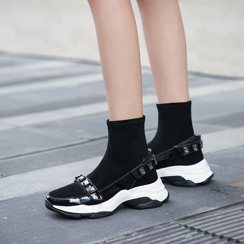 MORAZORA/ модные стильные кроссовки; женские ботильоны; ботинки из лакированной кожи; сезон осень-зима; женская обувь на плоской платформе со стразами