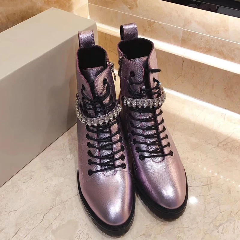 Лидер продаж, кристаллические цепи, ботинки высокого качества женские шикарные ботинки martin со шнуровкой и стразами на толстой подошве женская обувь черного и белого цвета, zapatos mujer - Цвет: purple crystal