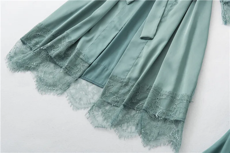 13080639454_1061836450