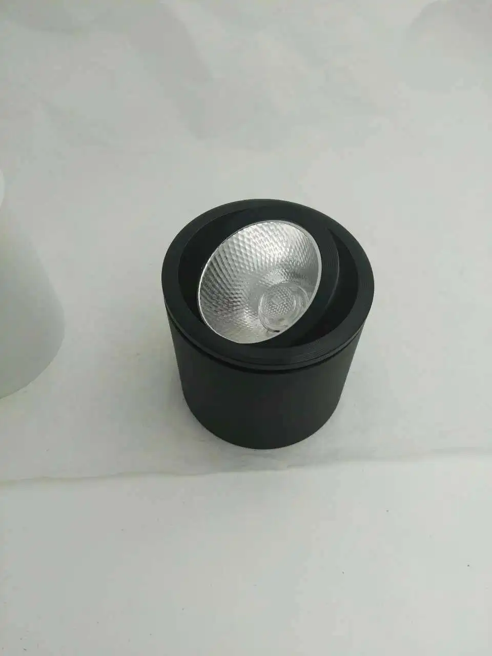 

Open-mounted LED Downlight Shell Suite Rotating Cob Surface Mounted Downlight Shell Accessories 10W15W Surface Mounted Downlight