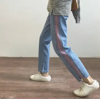 

2020 Spring autumn new woman jeans Plus size 5XL Loose casual Straight pants women Denim nine pants w465