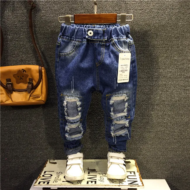 Детская одежда; коллекция года; весенняя одежда; Новые товары; крутые джинсы с дырками для мальчиков; 055B