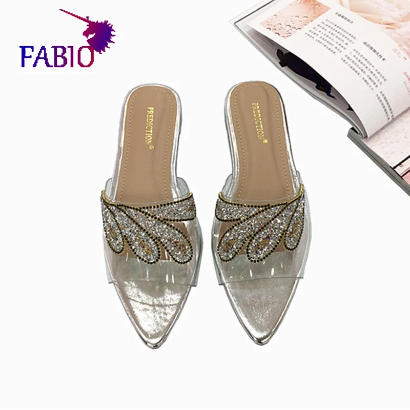 

Water drop shaped diamond appliqued lady's slipper with pointed tip high grade lady's slipper