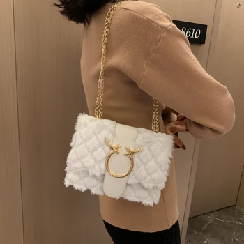 

Plush female bag 2020 new wild messenger bag female plush chain bag on the new small square bag