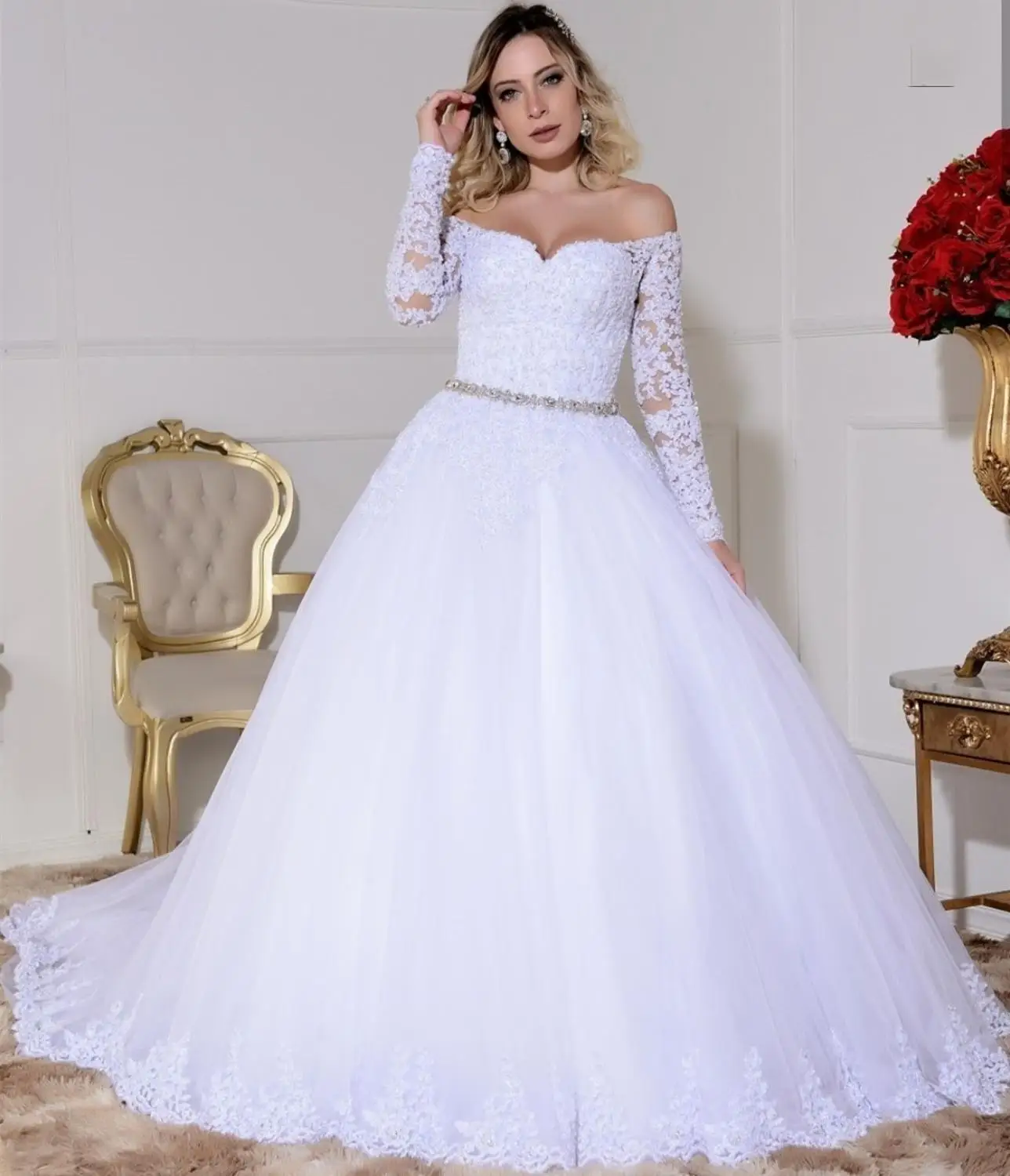 

wedding dress long sleeve one shoulder ball gowns lace appliques with belt white dubai elegant custom made robe mariage trompett